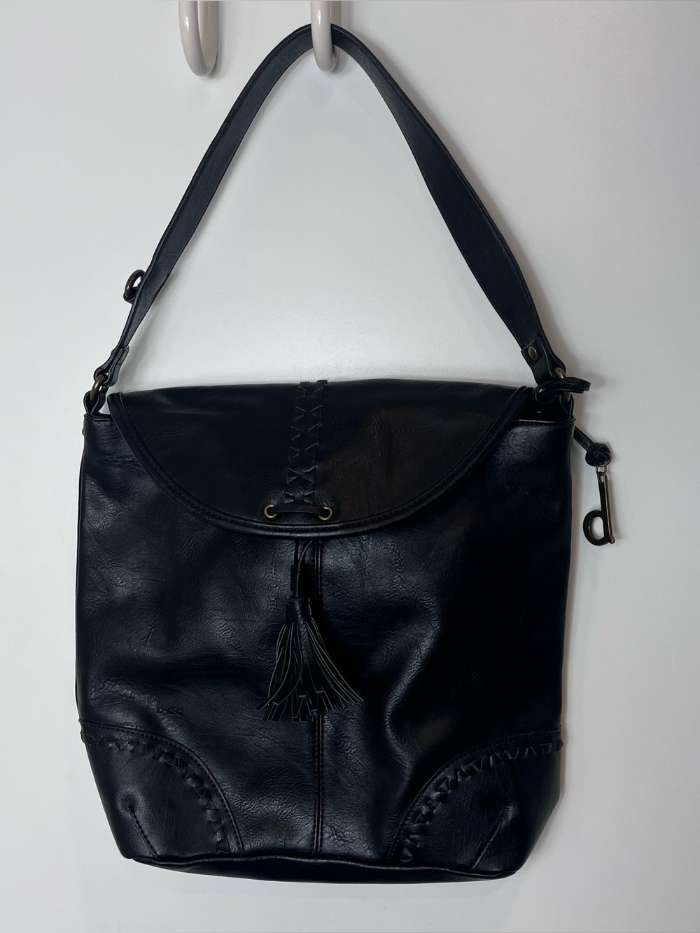 BOC BORN Classic Black Leather Tassel Shoulder Hobo Bag Buttery Soft Purse